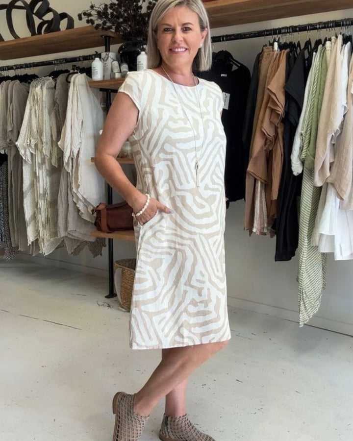 Barbara - Tummy coverage dress