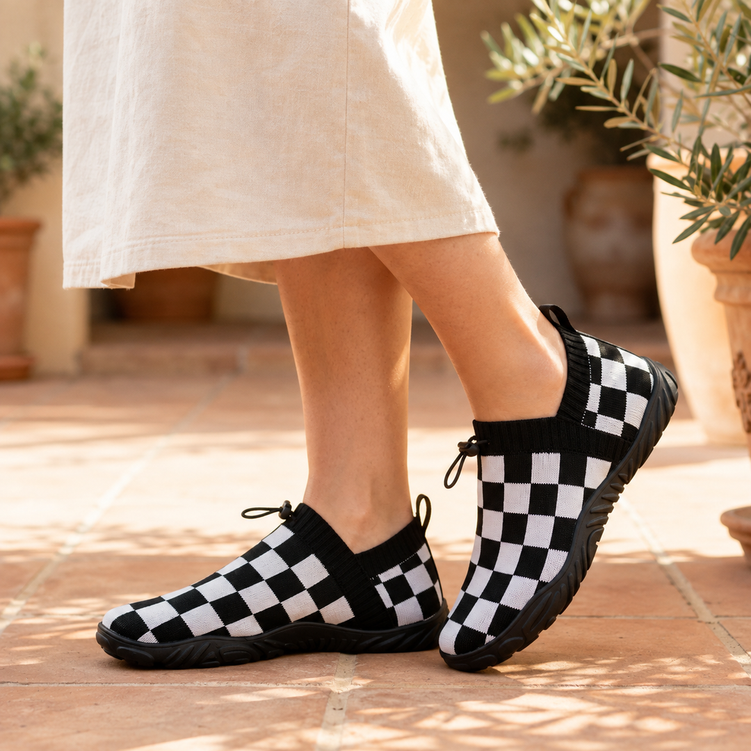 Robyn – Wide Fit Comfort Walking Shoes