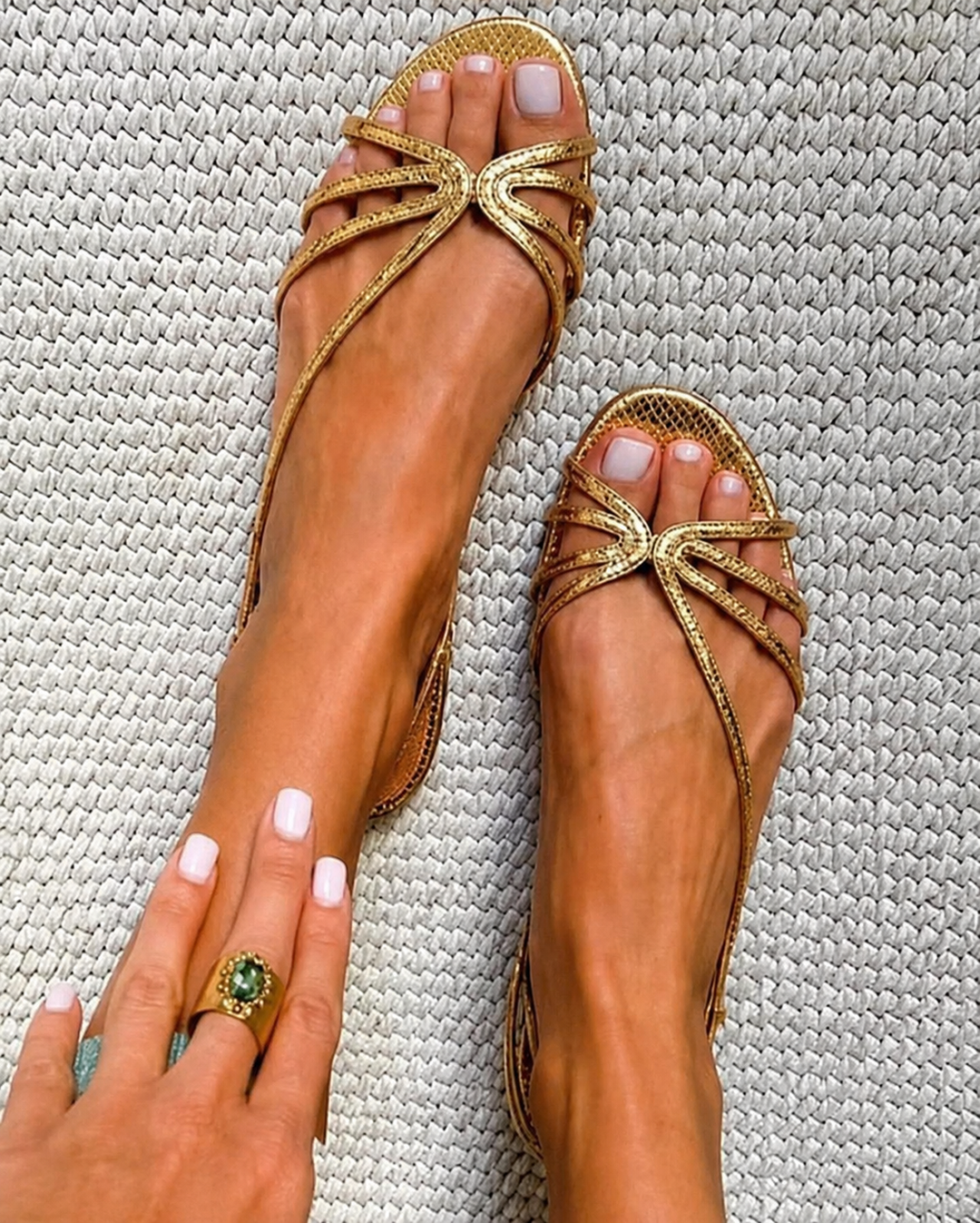 Thea - Elegant Flat Sandals