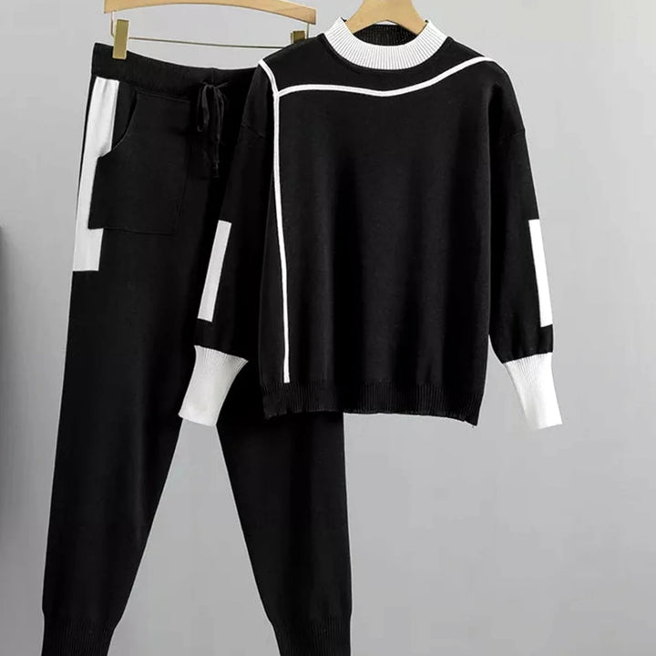 Aimee | Women's Contrast-Trim Relaxed Loungewear Set