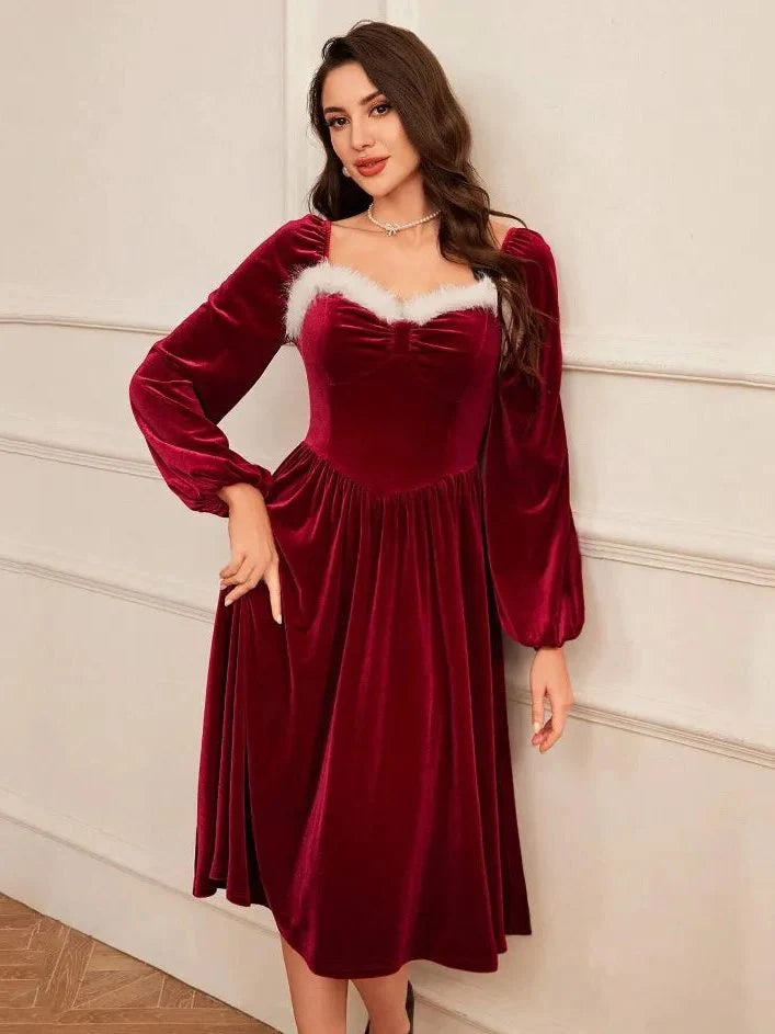 Clara | Women's Faux Fur Trim Sweetheart Red Christmas Dress