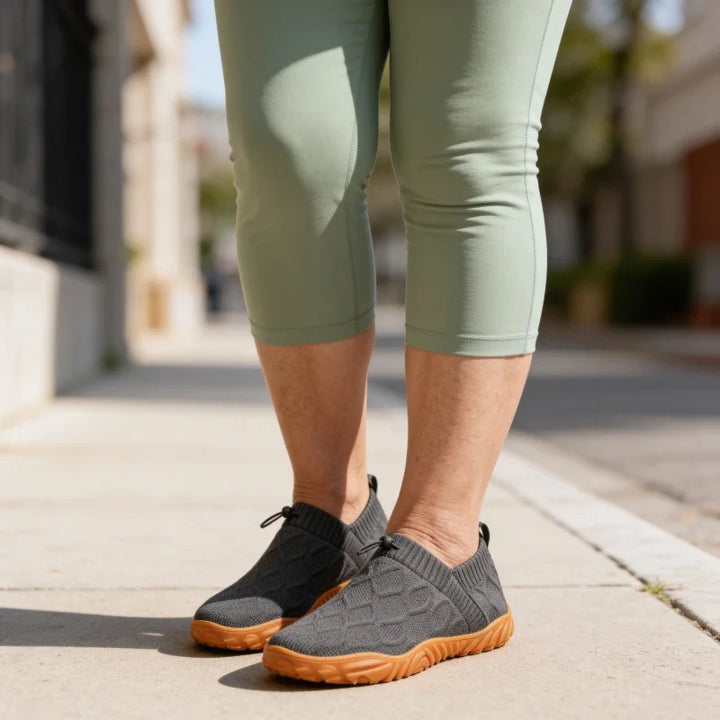 Robyn – Wide Fit Comfort Walking Shoes