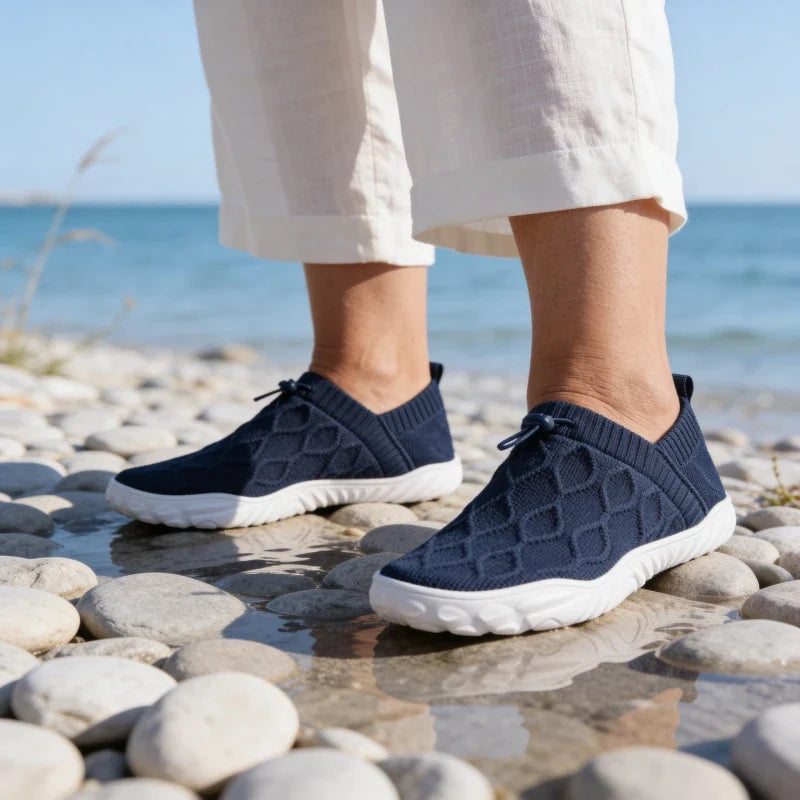 Robyn – Wide Fit Comfort Walking Shoes