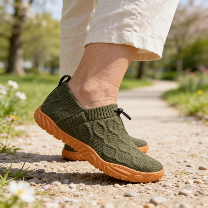 Robyn – Wide Fit Comfort Walking Shoes