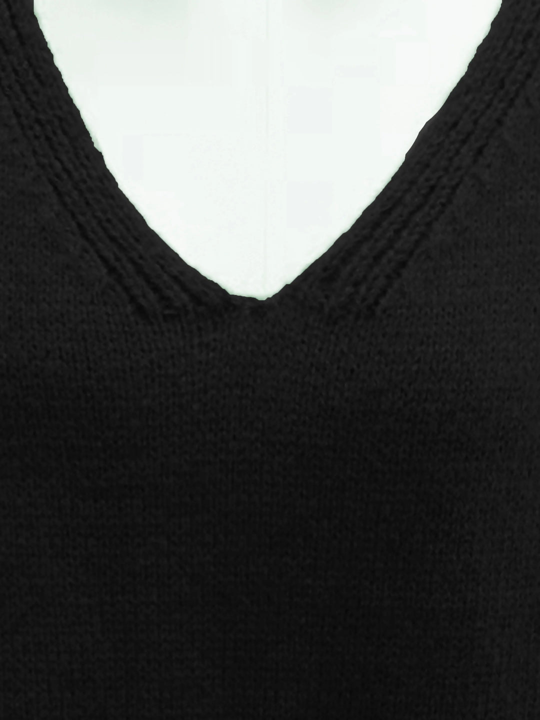Denise | Women's Relaxed V-Neck Sweater