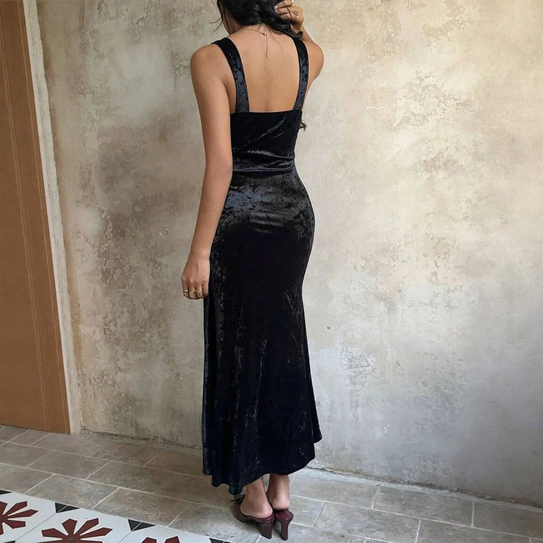 Donna | Women's Deep V Neck Trim Detail Maxi Black Dress