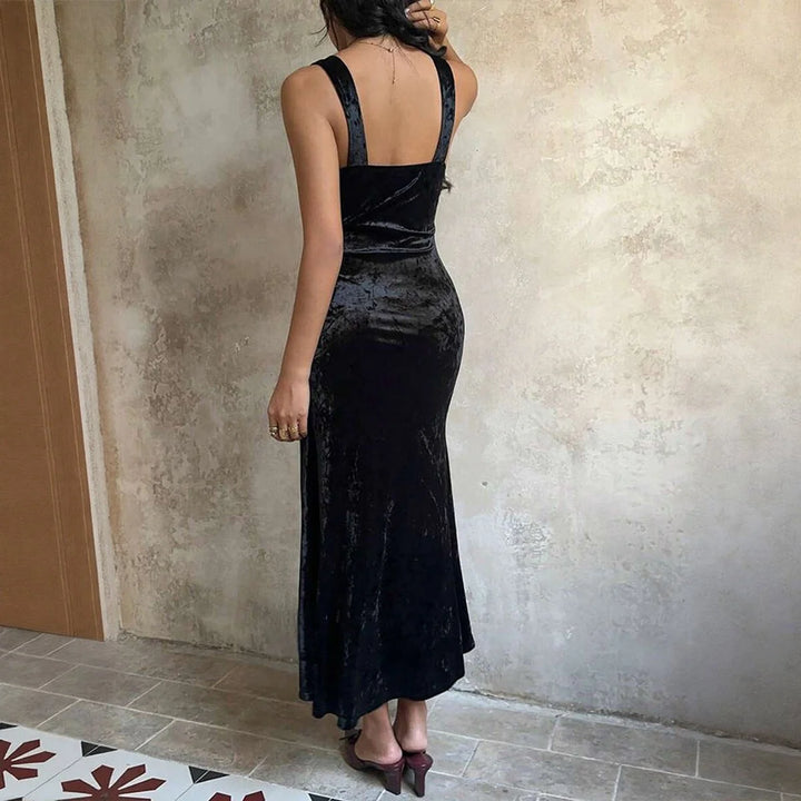 Donna | Women's Deep V Neck Trim Detail Maxi Black Dress