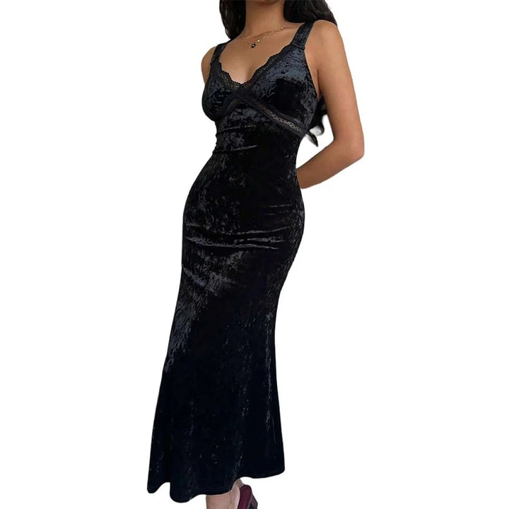 Donna | Women's Deep V Neck Trim Detail Maxi Black Dress
