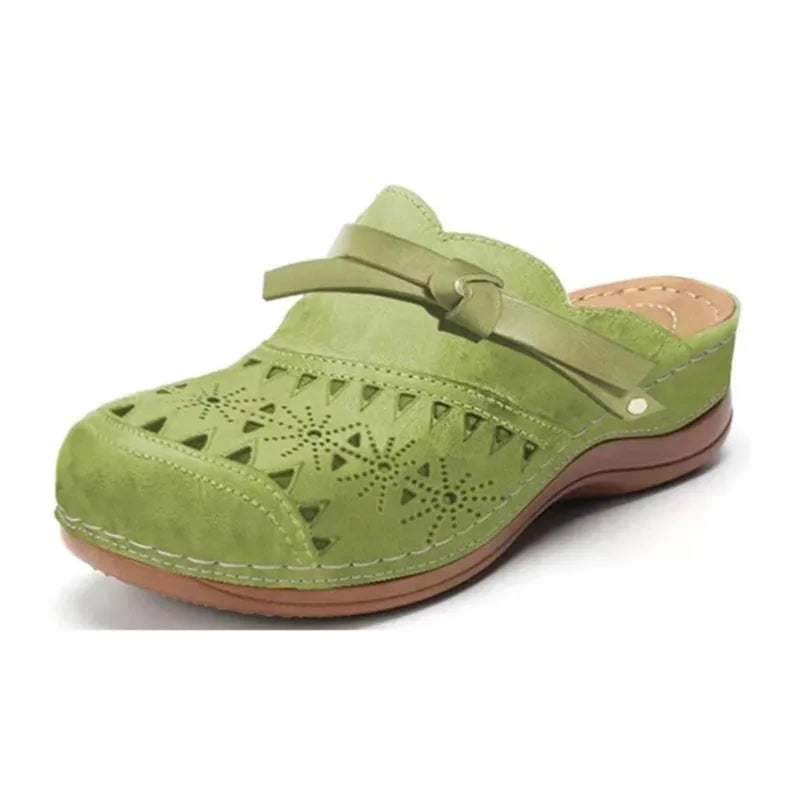 Lya - Comfortable Everyday Clogs