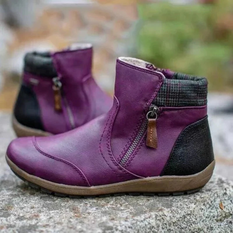 Harriet | Women's Flat Side Zip Ankle Booties