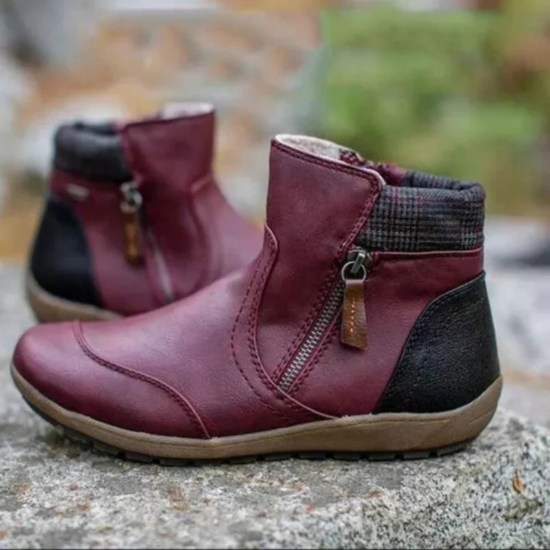 Harriet | Women's Flat Side Zip Ankle Booties