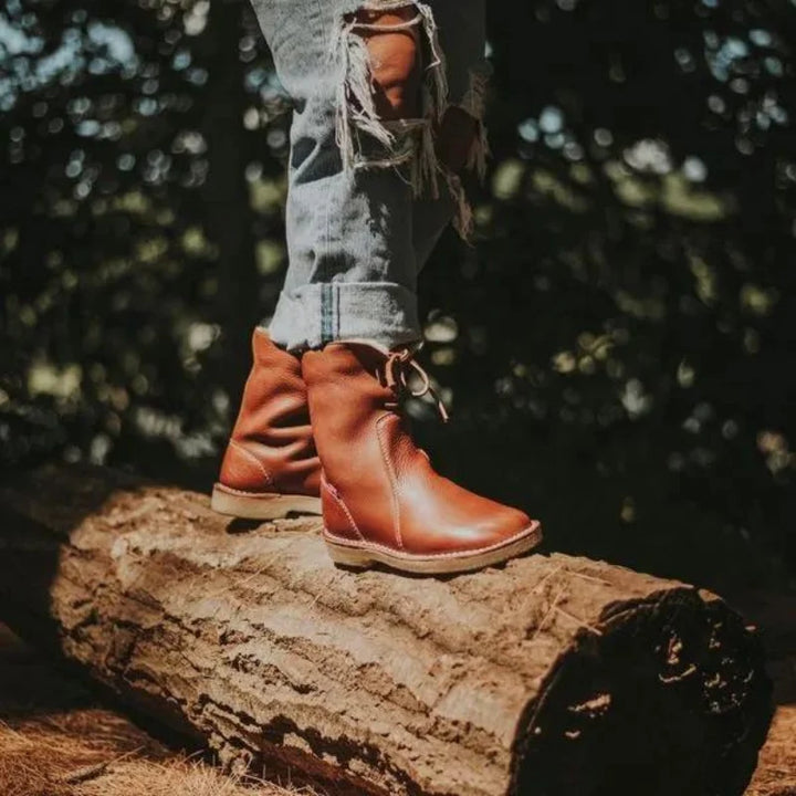 Iona | Women's Lined Pull On Snow Boots