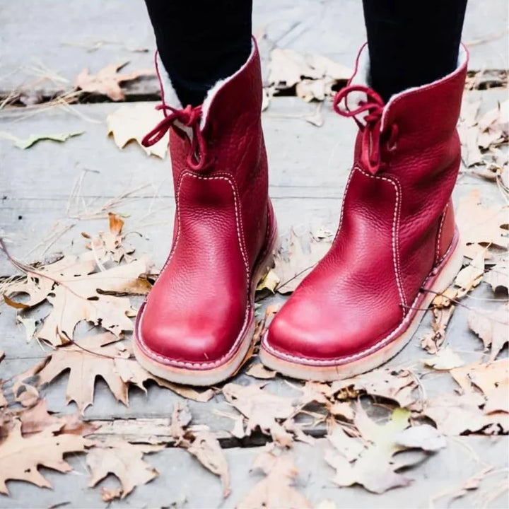 Iona | Women's Lined Pull On Snow Boots