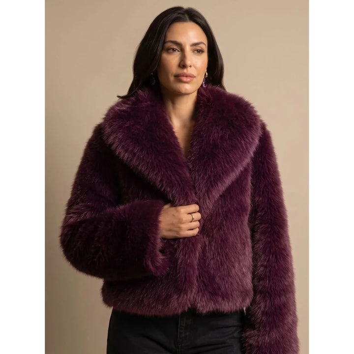 Kelly | Women's Oversized Wide Collar Fluffy Jacket