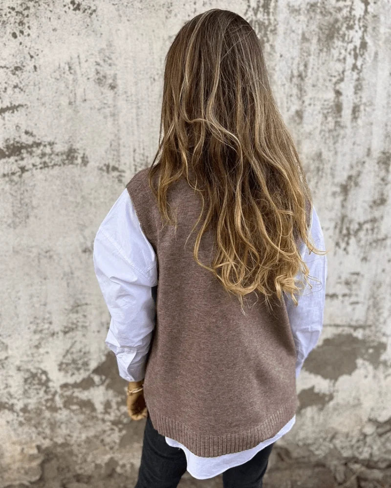 Kirsten | Women's Sleeveless Knit Vest