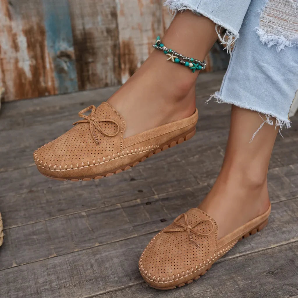 Loretta | Women's Bow-Detail Slip-On Mules