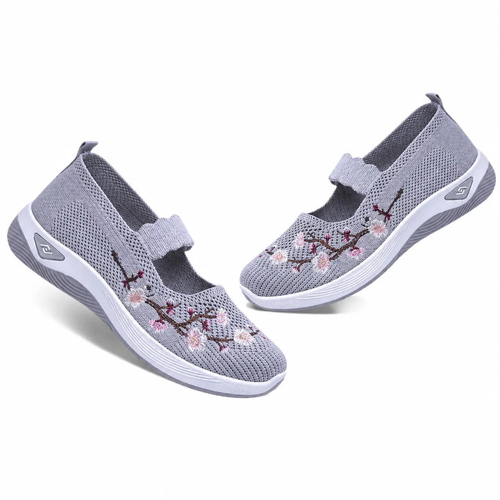 Maddy | Women's Comfortable Knit Slip-On Sneakers