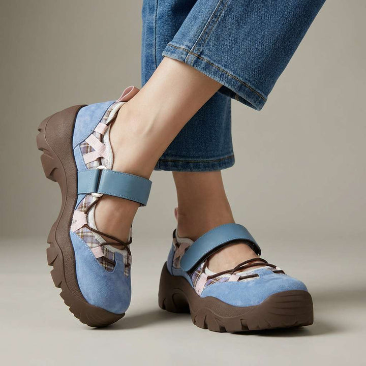 Tara - Comfortable Walking Shoes