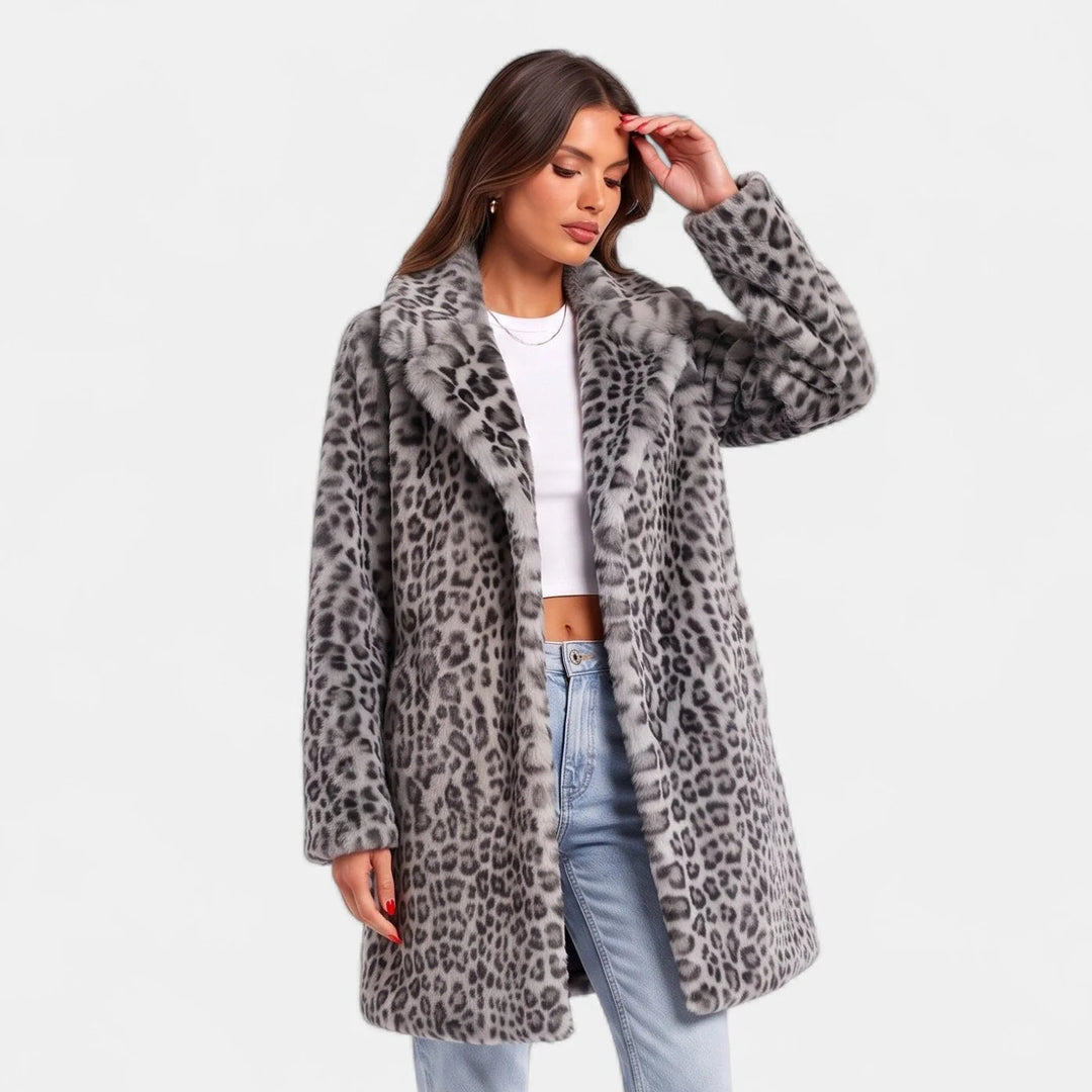 Nell | Women's Oversized Leopard Print Faux Fur Coat