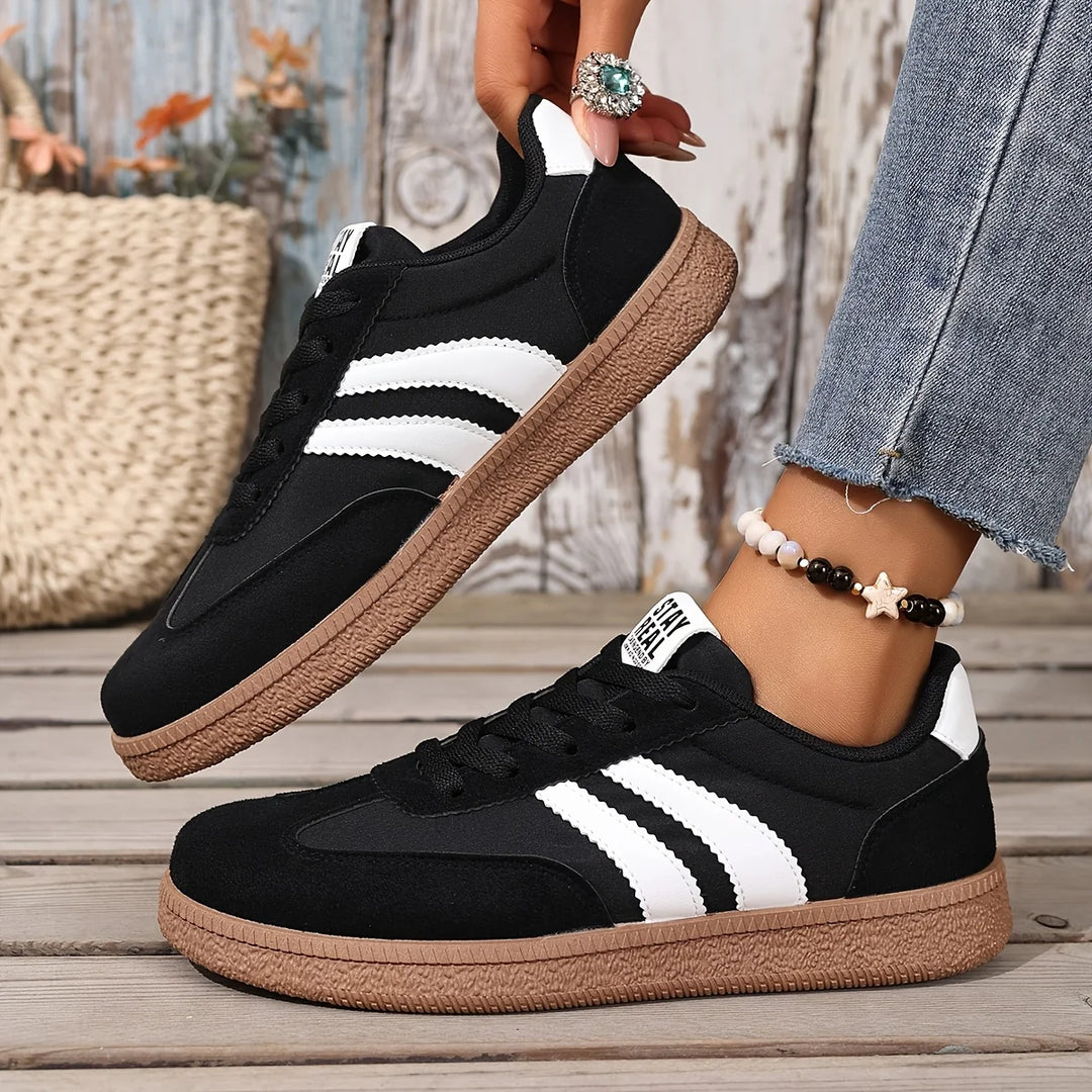 Pascale | Women's Retro Low-Top Sneakers