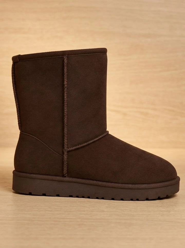 Paula | Women's Short Lined Round Toe Slip On Winter Boots