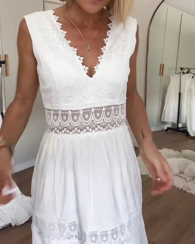 Monica – All-Day Comfort Shaping Dress