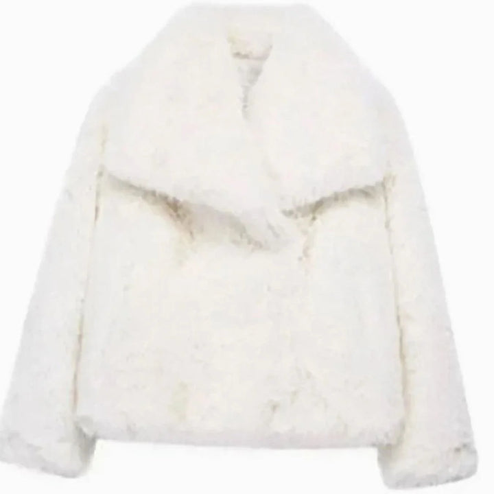 Roxanne | Women's Relaxed-Fit Fuzzy Coat