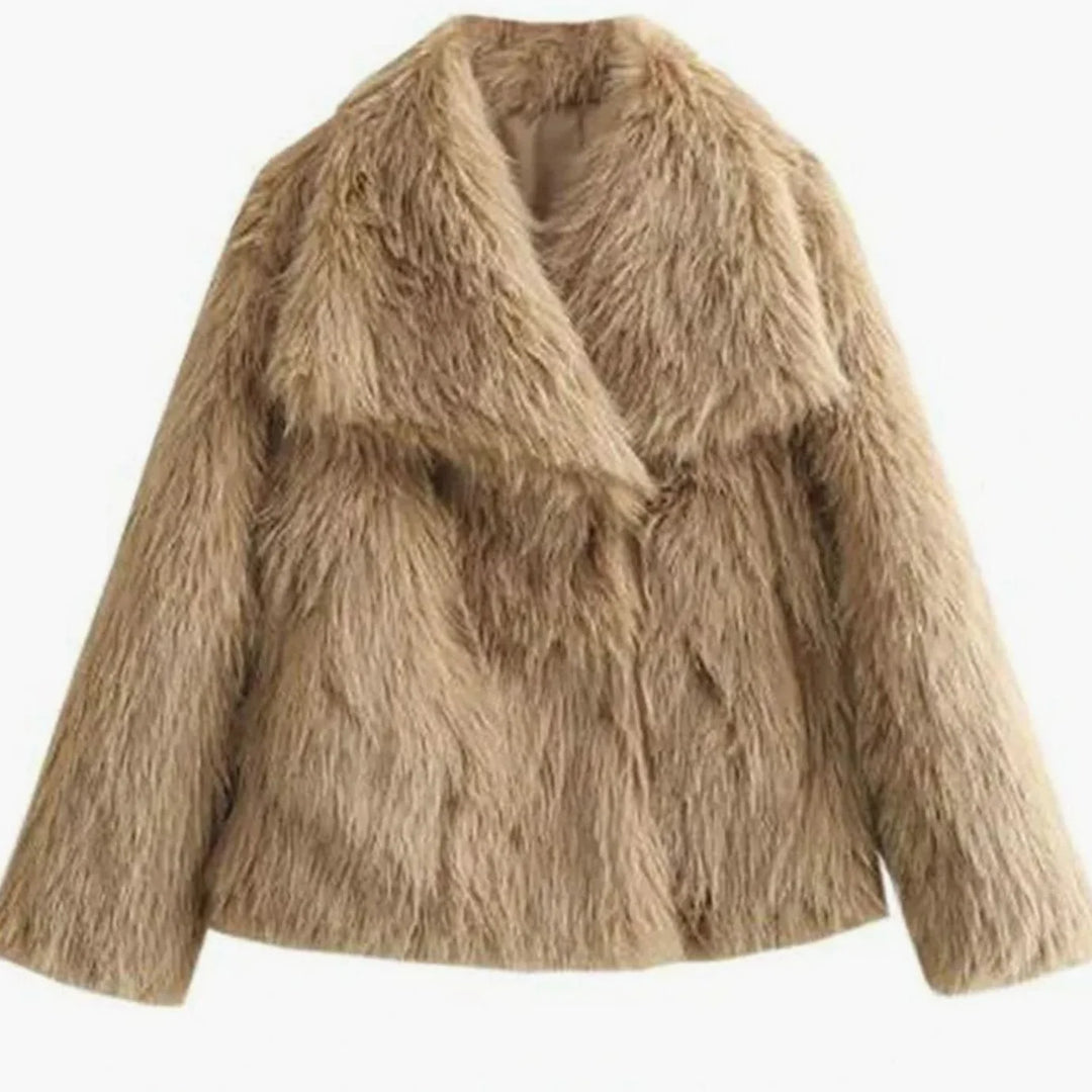 Roxanne | Women's Relaxed-Fit Fuzzy Coat